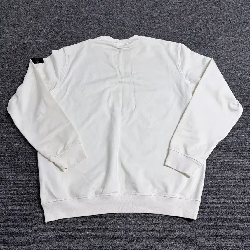 [SOLD OUT] 스톤아일랜드 와펜 패치 맨투맨