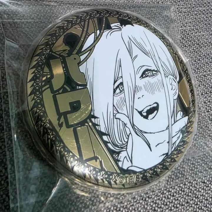 [BUNJANG] Chainsaw Man Power Gold Foil Can Badge / 체인소맨 원화 금박 골드 캔뱃지 - 파워
