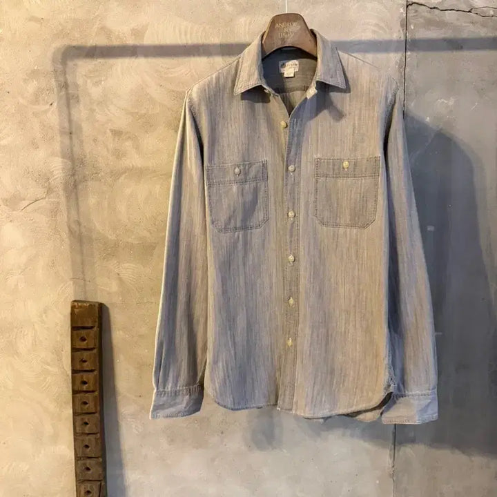 [BUNJANG] J.Crew Chambray Shirt Men&