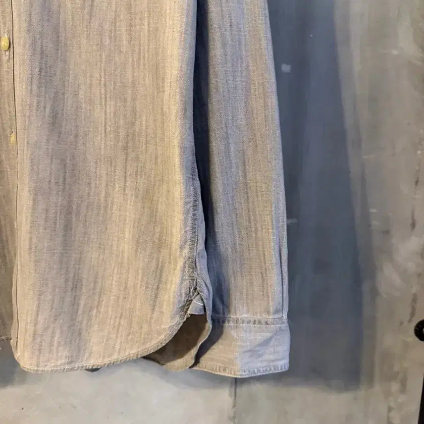 [BUNJANG] J.Crew Chambray Shirt Men&