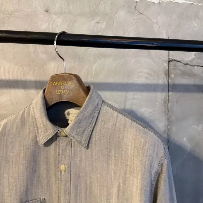 [BUNJANG] J.Crew Chambray Shirt Men&