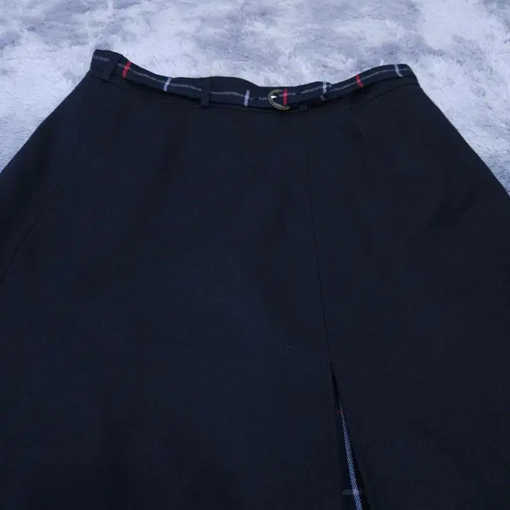 [SOLD OUT] [87] 버버리 치마 스커트