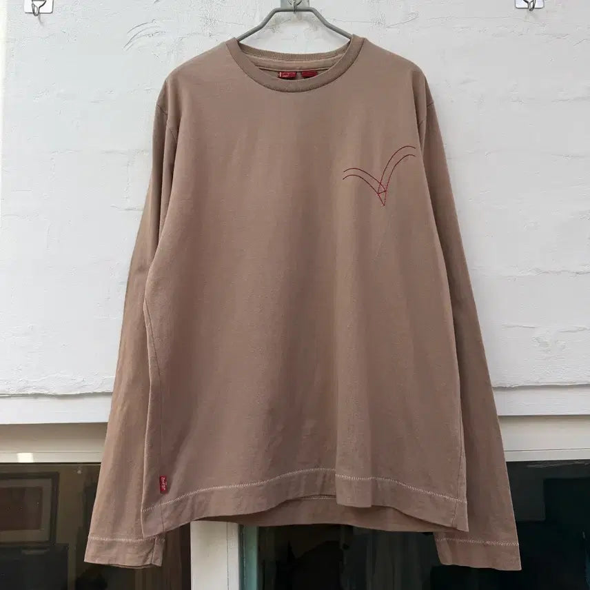 [BUNJANG] Levi's Type 1 Pigment Long Sleeve T-shirt / Levis type 1 리바이스 타입원 피그먼트 긴팔티 브라운 L