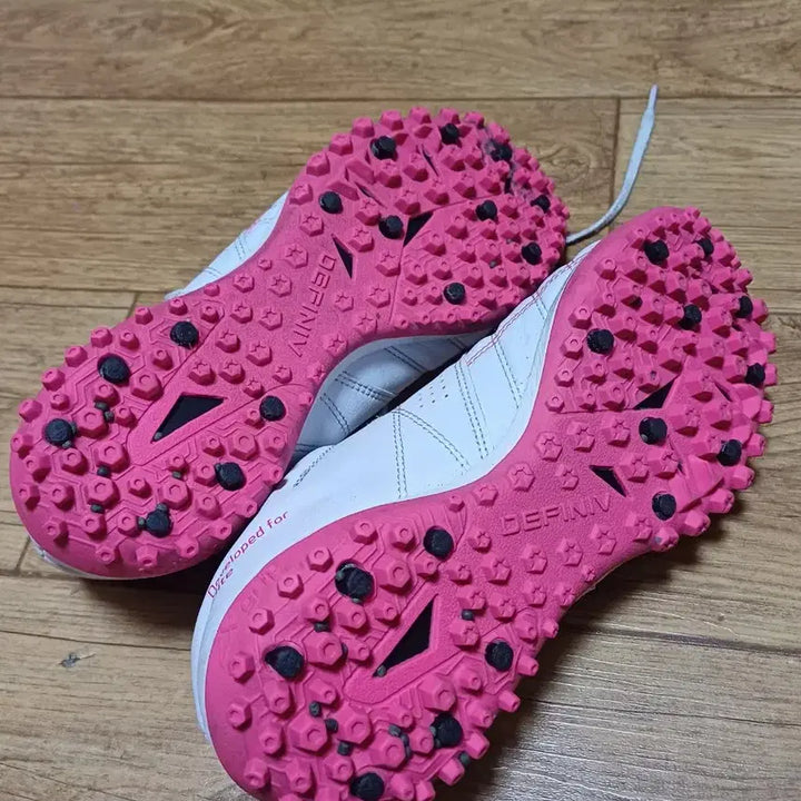 [BUNJANG] Definitive TF AG 260 Futsal Shoes / 데피니브 TF AG 260