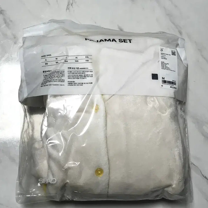[BUNJANG] SHINee Taemin SPAO Pajama Set Photocard / M 새상품/ 태민 스파오 잠옷 파자마 수면잠옷 털 포카