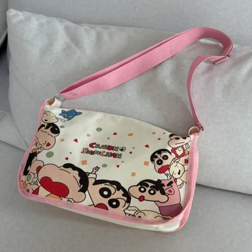 [BUNJANG] Crayon Shin-chan Canvas Crossbody Bag / 새상품 짱구 크로스백 숄더백 캔버스백