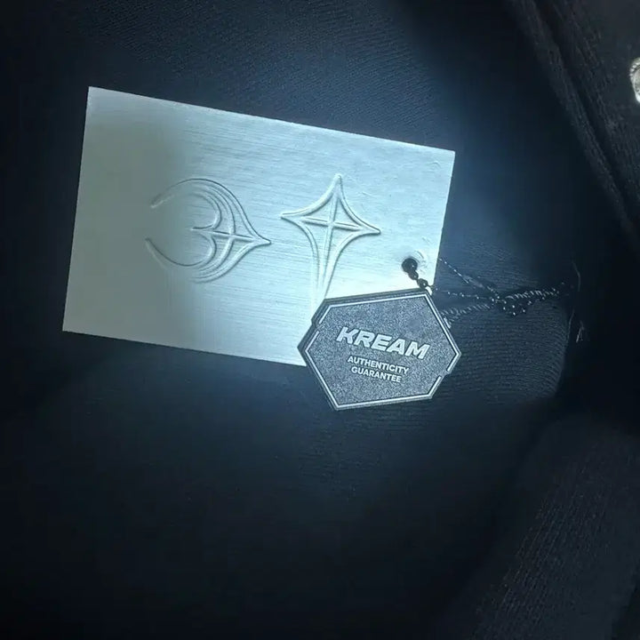 [BUNJANG] Thug Club Hoodie (Size 3) / 떠그클럽 후드티 새상품