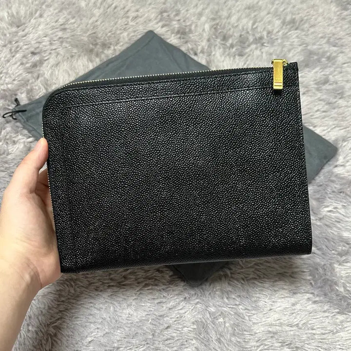 [SOLD OUT] [정품 OS] 톰브라운 삼선탭 페블 그레인 클러치 블랙