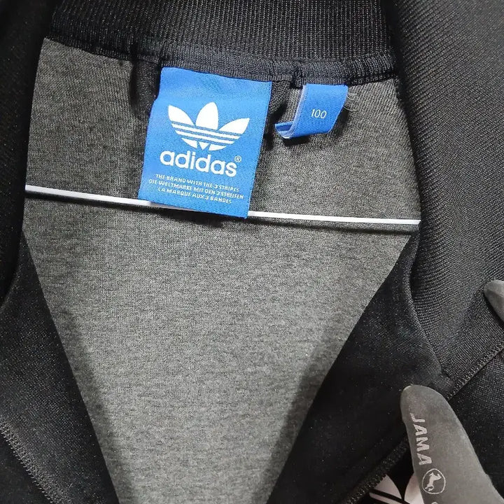 [BUNJANG] Adidas Black Track Top 100 / 아디다스 블랙 삼선 트랙탑100