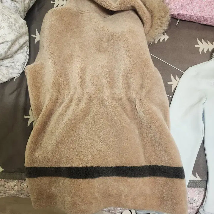 [BUNJANG] The Izzat Fox Fur Hooded Lambswool Mouton S / 더아이잗 폭스퍼후드양모무스탕s