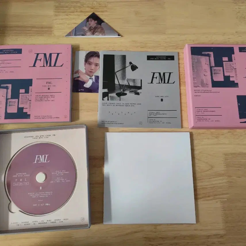 [BUNJANG] SEVENTEEN FML Faded Mono Life Album / 세븐틴 FML 앨범 (SEVENTEEN FML Album)