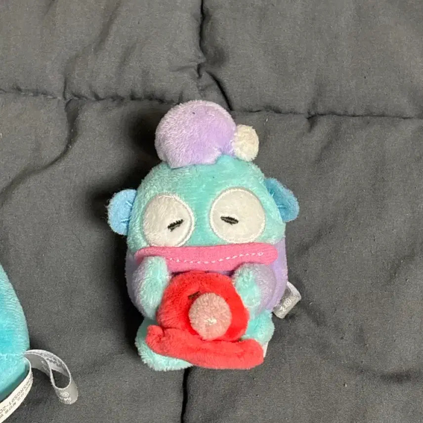 [BUNJANG] Sanrio Hangyodon Napping Doll Keychain Gacha Set Bundle / 산리오 꽈당 한교동 인형 키링 가챠 세트 일괄 처분