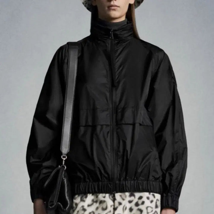[BUNJANG] Moncler Groseille Windbreaker Jacket Black / [B급/1] 몽클레어 groseille 바람막이 자켓 블랙
