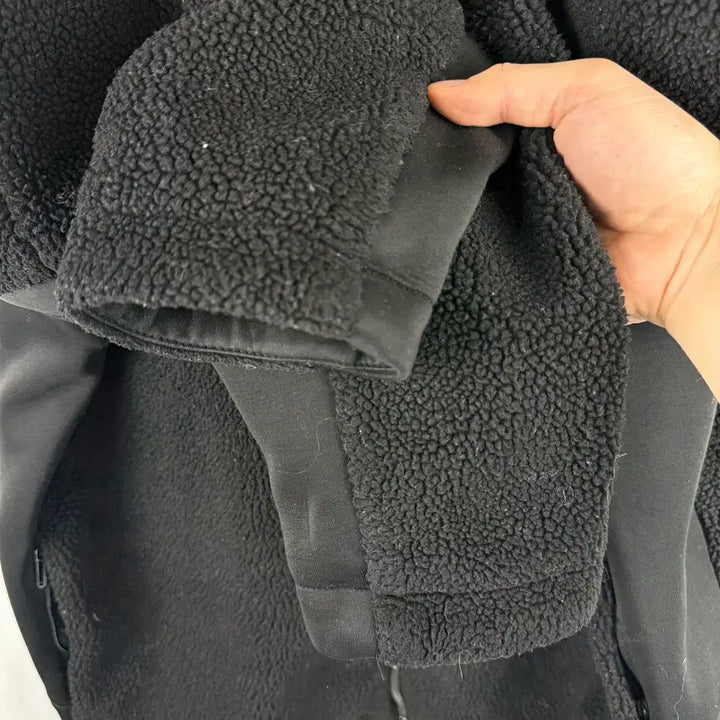 [BUNJANG] Jean-Michel Basquiat Fleece Zip-Up Jacket Black / 100) 장미쉘바스키아 양털 플리스 집업 자켓 블랙