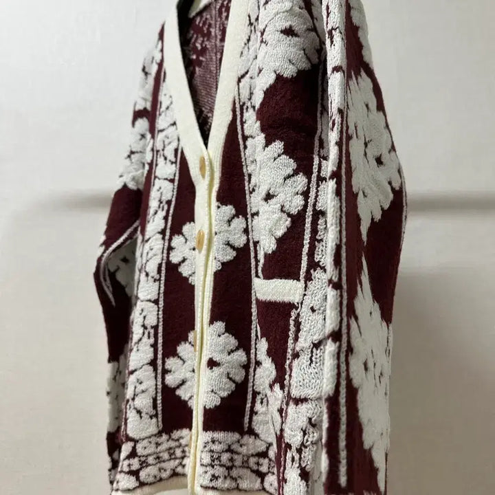 [BUNJANG] Floral Jacquard Knit Cardigan / (새상품) 플라워 패턴 자가드 니트 가디건