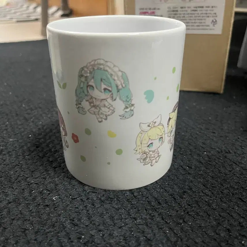 [SOLD OUT] 보컬로이드 미쿠 카페 머그컵