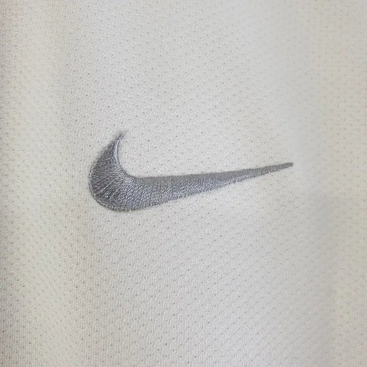 [SOLD OUT] 나이키 남성105 화이트 스우시 반팔티 M3244