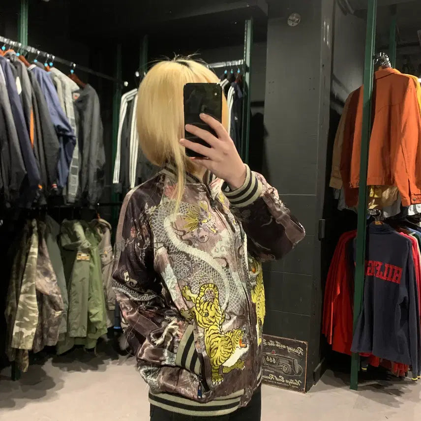 [BUNJANG] Zara Reversible Tiger Embroidery Sukajan Jacket / (710) 자라 리버시블 호랑이자수 스카잔
