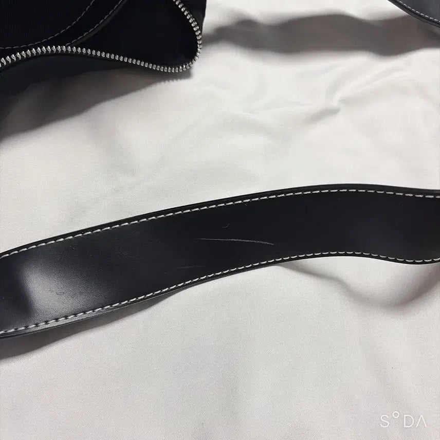 [SOLD OUT] 마뗑킴 패브릭 쇼퍼백 블랙