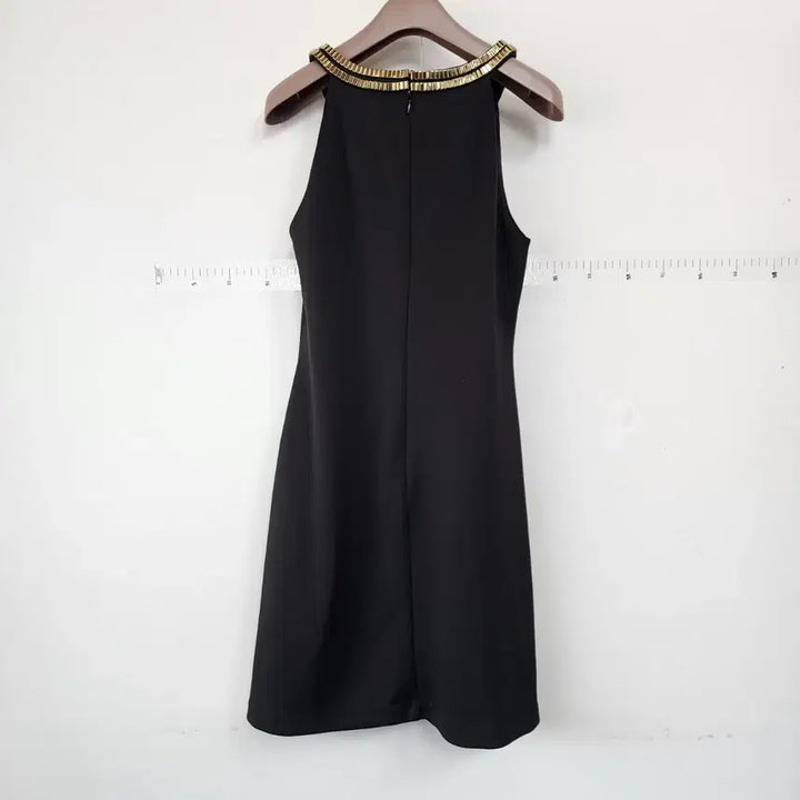 [BUNJANG] Jessica Simpson Black Halter Neck Gold Embellished Midi Dress / 제시카심슨 블랙 홀터넥 금장 장식 원피스