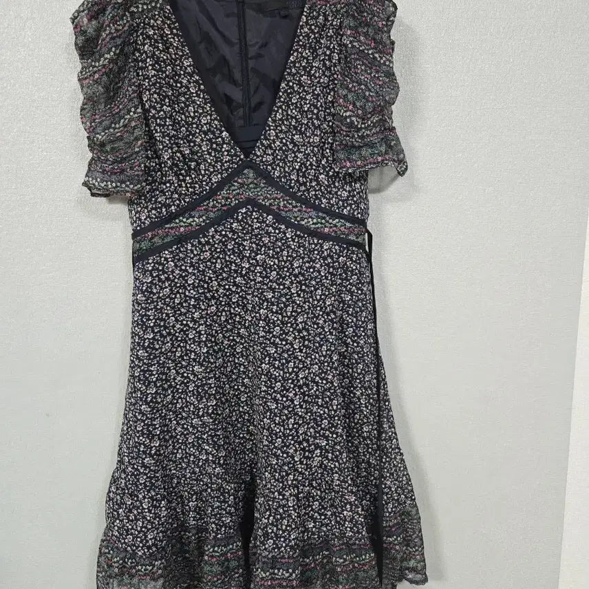 [BUNJANG] Plastic Island Floral Print Chiffon Mini Dress / 플라스틱아일랜드 잔꽃가라 쉬폰원피스 44