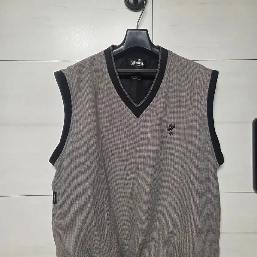 [SOLD OUT] 애쉬워스 브이넥 조끼 남성용