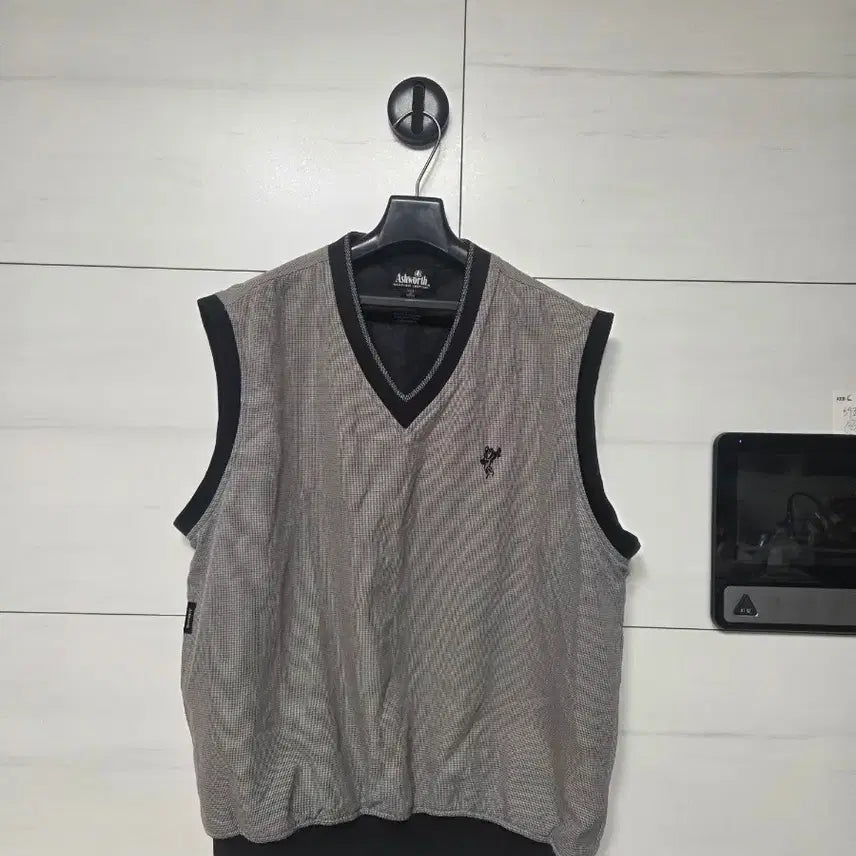 [SOLD OUT] 애쉬워스 브이넥 조끼 남성용