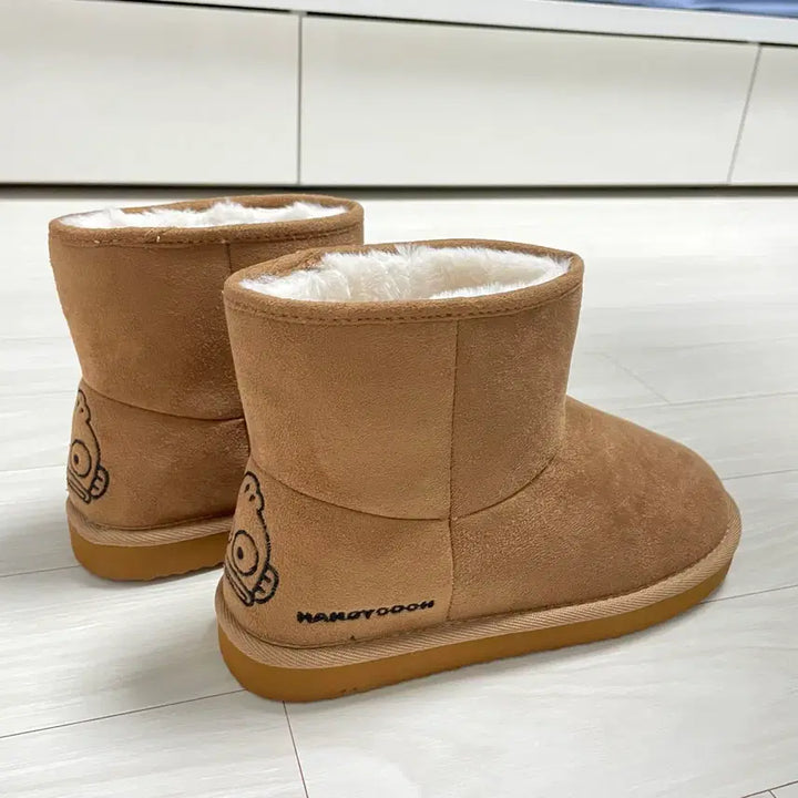 [BUNJANG] Hankyo Dong Moustang Style Boots / 한교동 무스탕풍 부츠 어그부츠 M사이즈 아베일