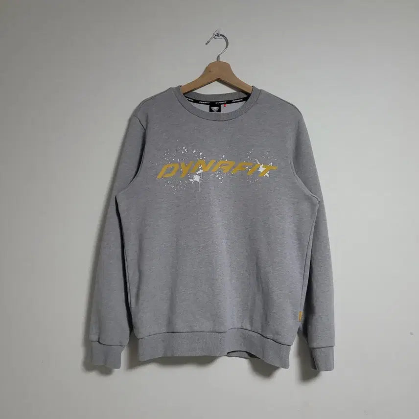 [SOLD OUT] (100) DYNAFIT 다이나핏 맨투맨 그레이