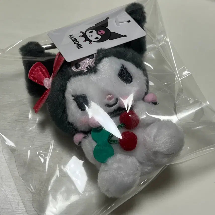 [BUNJANG] Sanrio Kuromi Cherry Doll Keyring / 새상품 산리오 쿠로미 체리 인형 키링