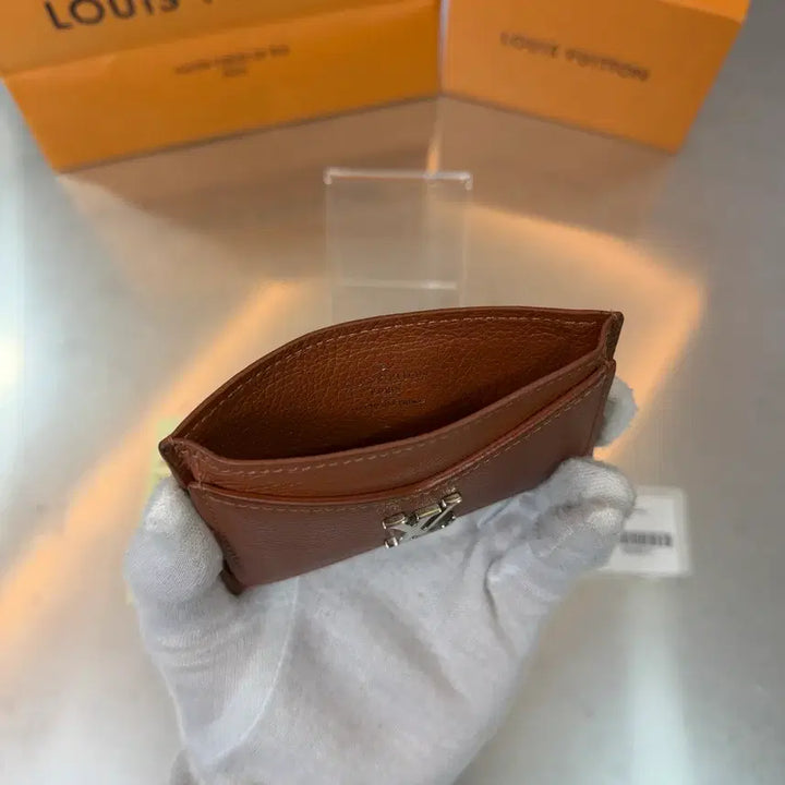 [BUNJANG] Louis Vuitton Lockme Silver Hardware Card Wallet / 루이비통 락미 은장 카드지갑
