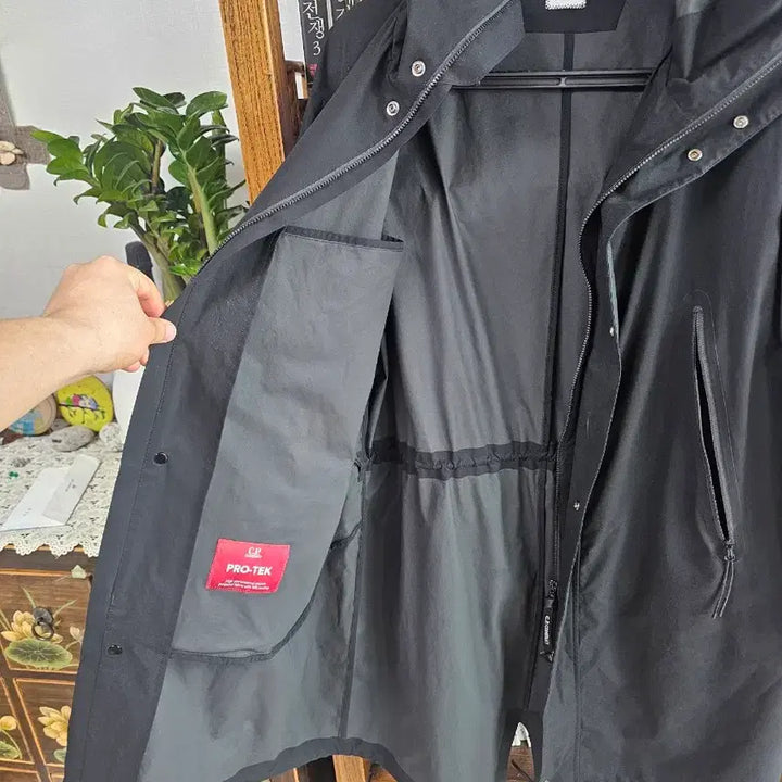 [BUNJANG] CP Company Pro-Tek Coat Jacket (Black) - Nylon 100% (Size 48) / 씨피 cp컴퍼니 프로텍 코트 자켓 팔아요 바람막이 나일론 100 48