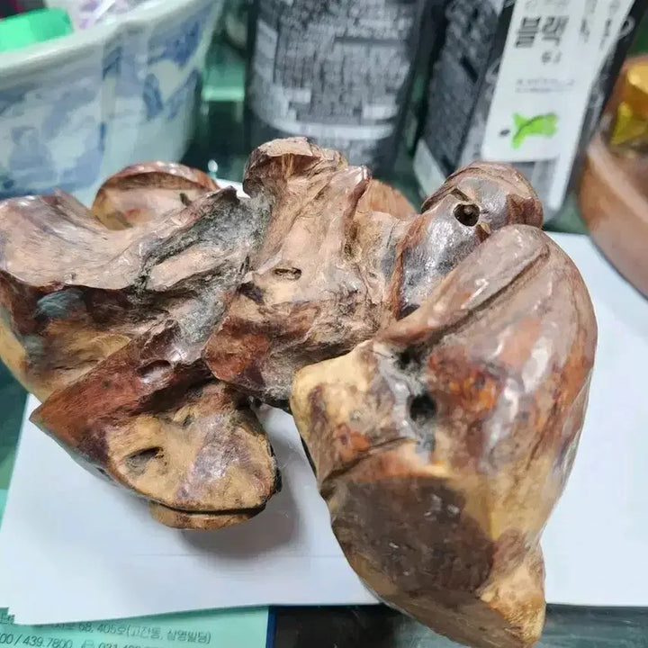 [SOLD OUT] 나무 조각 두꺼비 소년 조각상