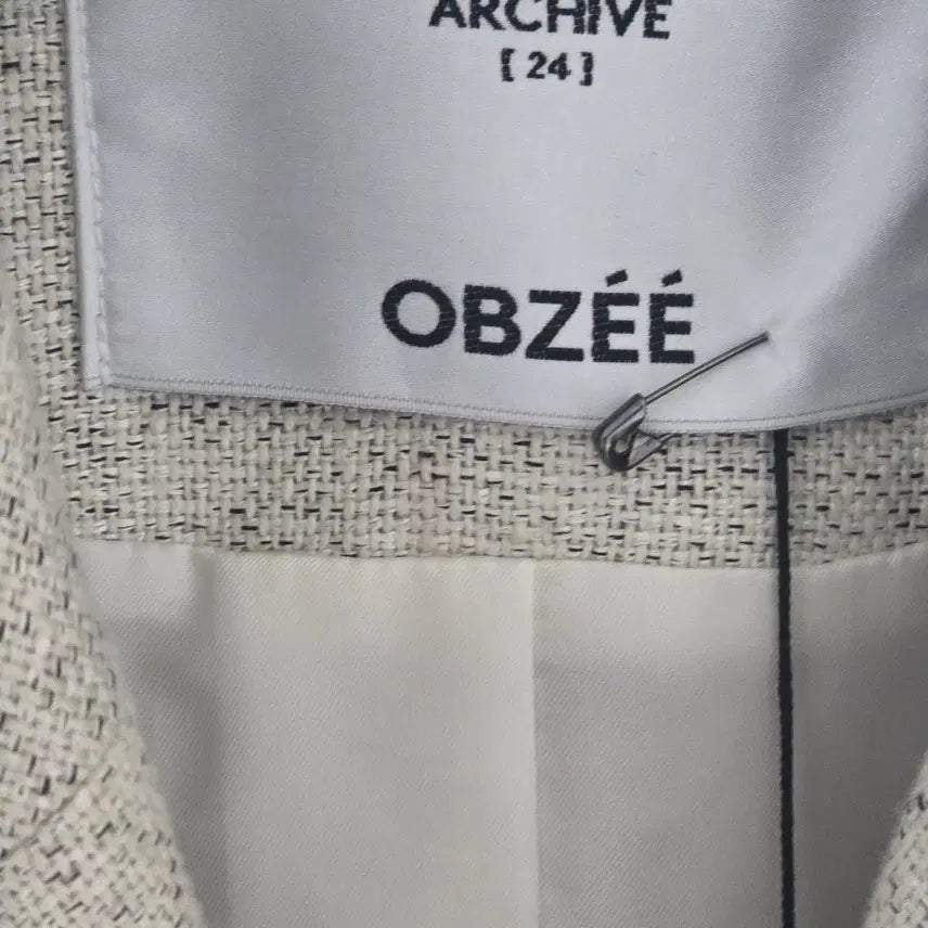 [BUNJANG] OBZEE Set-up Suit Jacket + Skirt (New) / 오브제 (OBZEE) 셋업 정장 자켓+스커트 (새상품) 판매합니다.