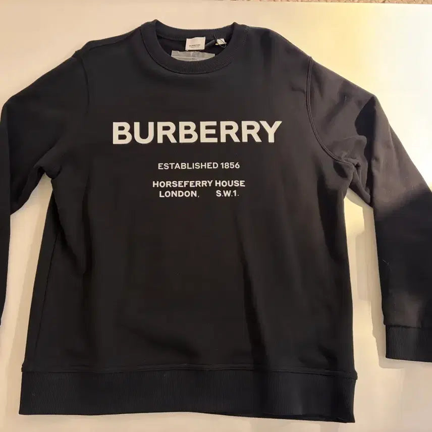 [SOLD OUT] 버버리 스웻셔츠