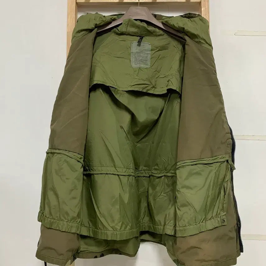 [BUNJANG] US Army Woodland Camo 1st Gen Gore-Tex Jacket / 90s US Army 미군 우드랜드 카모 1세대 고어텍스 자켓
