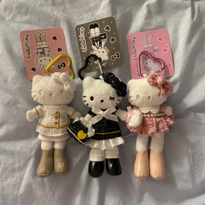 [BUNJANG] Hello Kitty Tweed Long Legs Kitty Keyring Doll / (새상품) 헬로키티 트위드 롱다리키티 키링 인형
