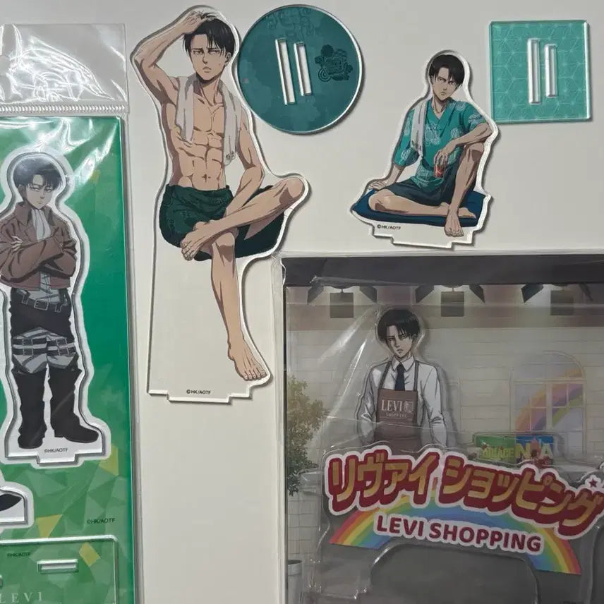 [BUNJANG] Attack on Titan Levi Chibi Acrylic Stand / 진격의 거인 리바이 치비 어린시절 노비에이스 극락탕 라쿠스파 아크릴 양도