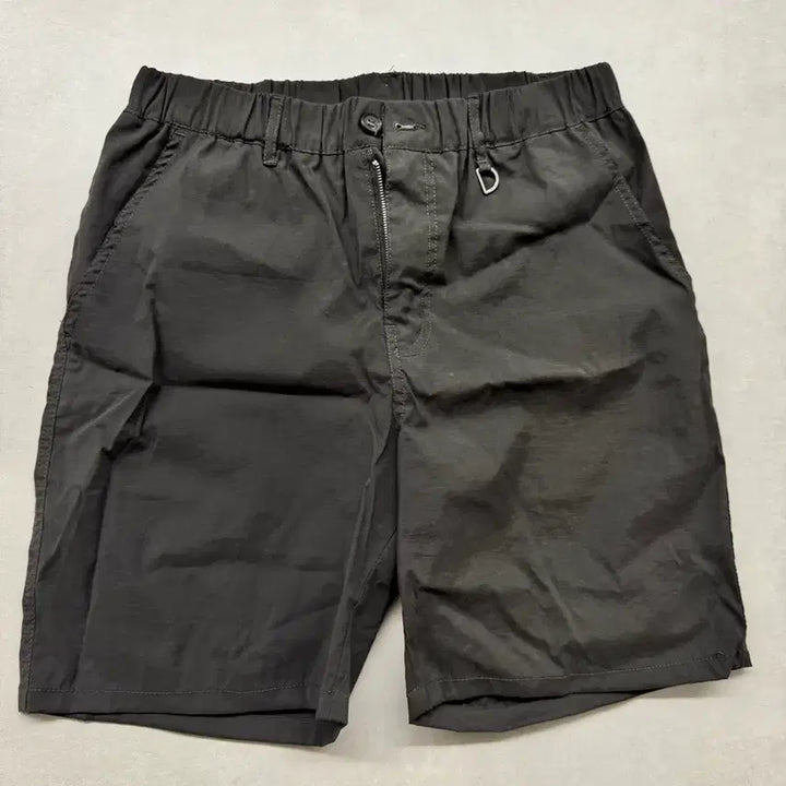 [BUNJANG] Black Shorts Men&