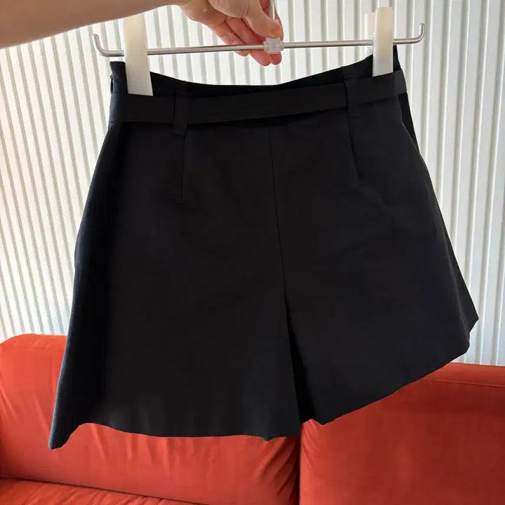 [SOLD OUT] 듀엘 벨티드 맞주름 큐롯팬츠(새상품)