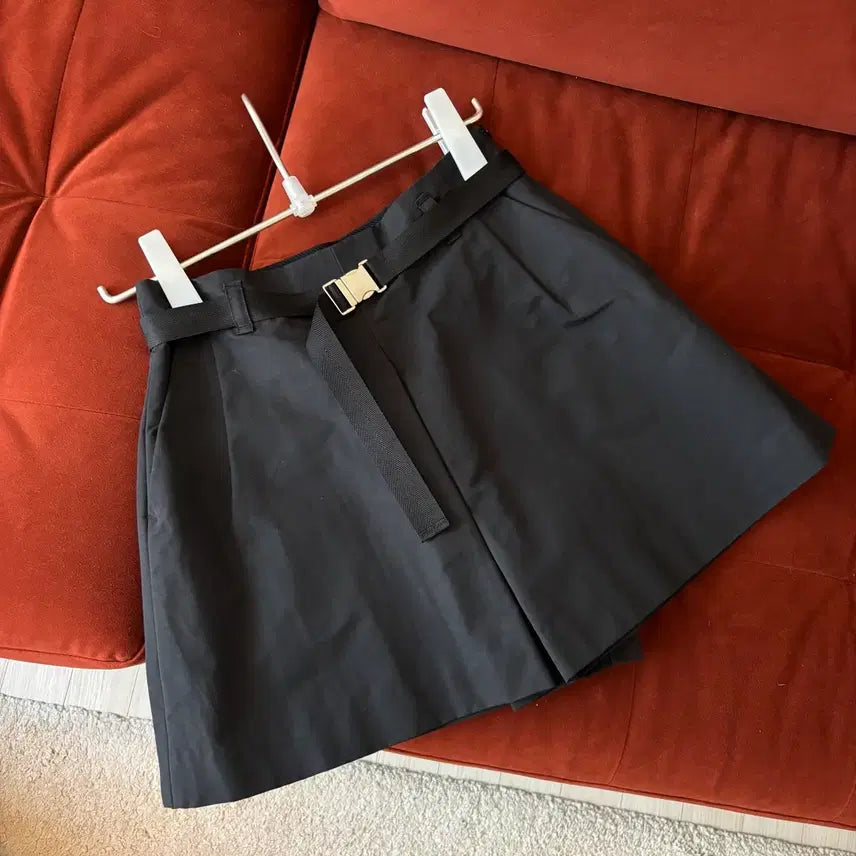 [SOLD OUT] 듀엘 벨티드 맞주름 큐롯팬츠(새상품)