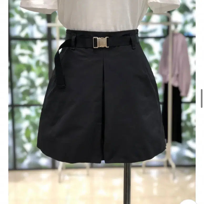 [BUNJANG] DeWL Belted Pleated Culotte Shorts / 듀엘 벨티드 맞주름 큐롯팬츠(새상품)