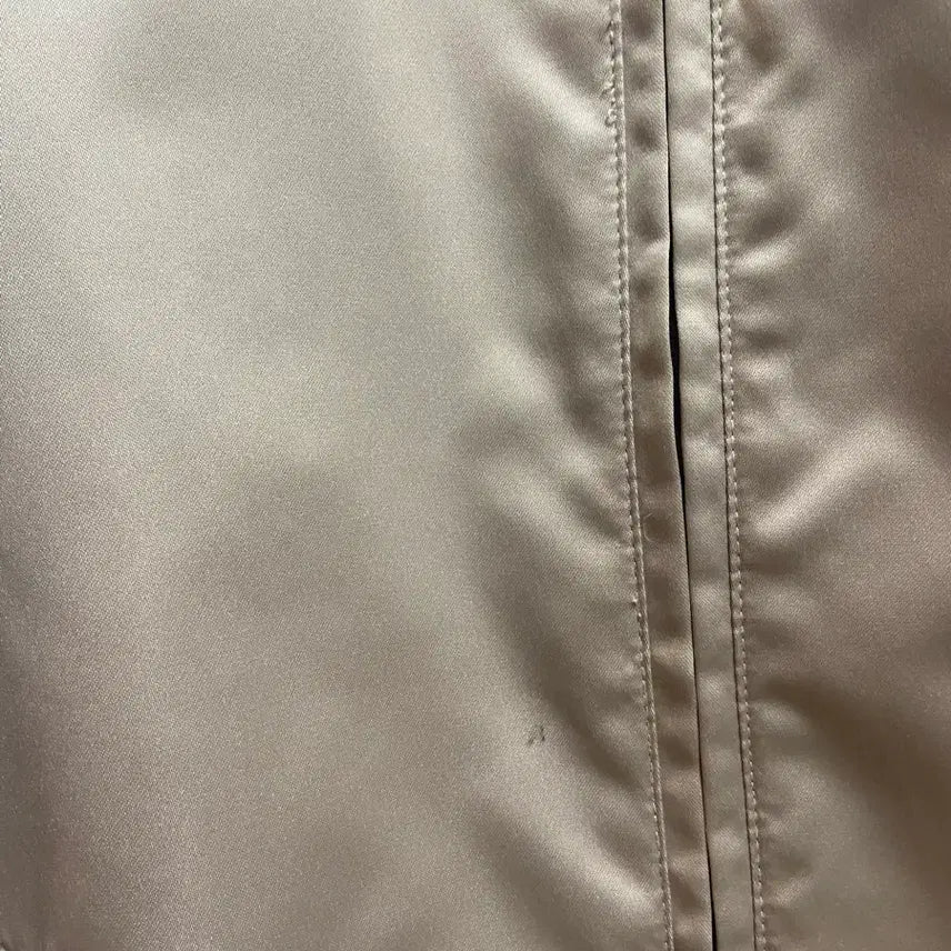 [BUNJANG] Disney Bambi Gold Satin Jacket / 디즈니 밤비 스카잔 골드 95사이즈