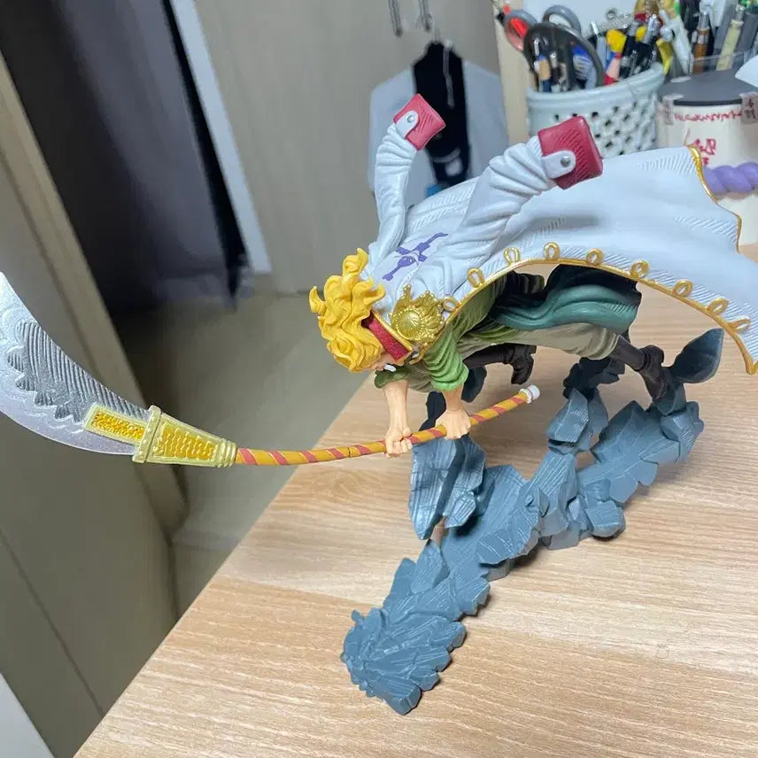 [BUNJANG] Banpresto Edward Newgate (Whitebeard) Figure / 원피스 맨후드 에드워드 뉴게이트(흰수염)