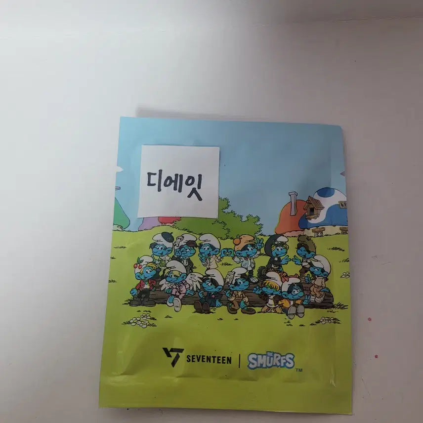 [BUNJANG] SEVENTEEN The8 Smurf Keyring / 세븐틴 스머프 키링_디에잇