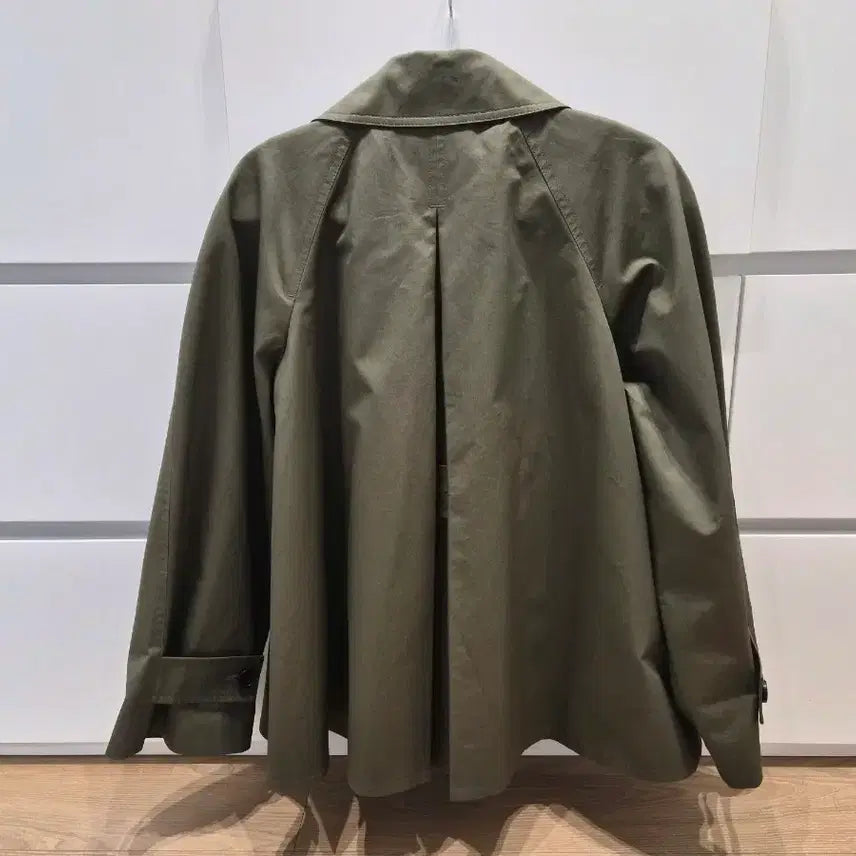 [BUNJANG] COS 2026 Spring New Arrival Khaki A-line Jacket / 코스 COS 2026 봄신상 새상품