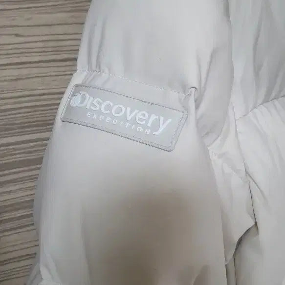 [BUNJANG] Discovery Expedition Lester Ivory Goose Down Jacket / 디스커버리 익스페셔널 레스터 아이보리 구즈다운 여성100/남성95