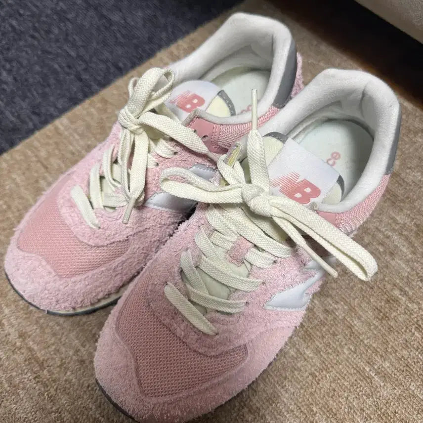 [BUNJANG] New Balance 574 Heritage Pink Sneakers / 뉴발란스 574 헤리티지 핑크 (235)