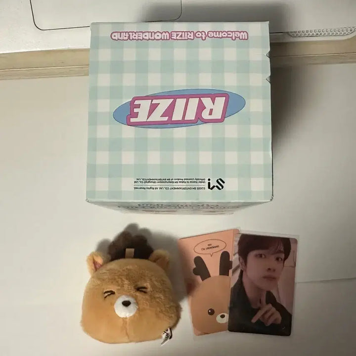 [BUNJANG] RIIZE Shanghai Popup Wooraekbam Smiling Doll / 상하이팝업 우락밤 웃는인형 양도합니다