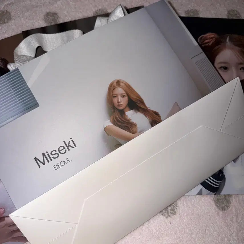 [SOLD OUT] 아이브 레이 생카 특전 a4 포스터 4종 + 미세키서울 쇼핑백